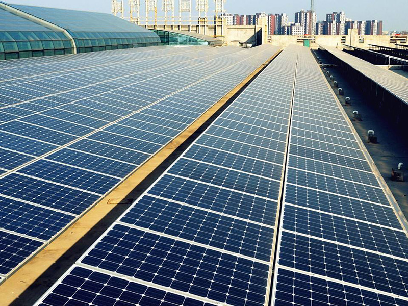 工廠(chǎng)車(chē)間屋頂太陽(yáng)能發(fā)電需要多少錢(qián)？